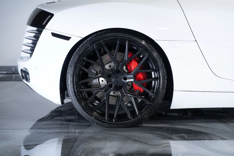 https://imagesdl.dealercenter.net/800/600/202508-b1c5260f781a434fb721395f2426dfc9.jpg