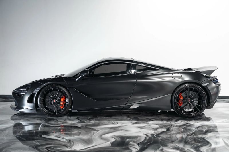 https://imagesdl.dealercenter.net/800/600/202508-b58329384bfe45ec83e85e44d616d27e.jpg