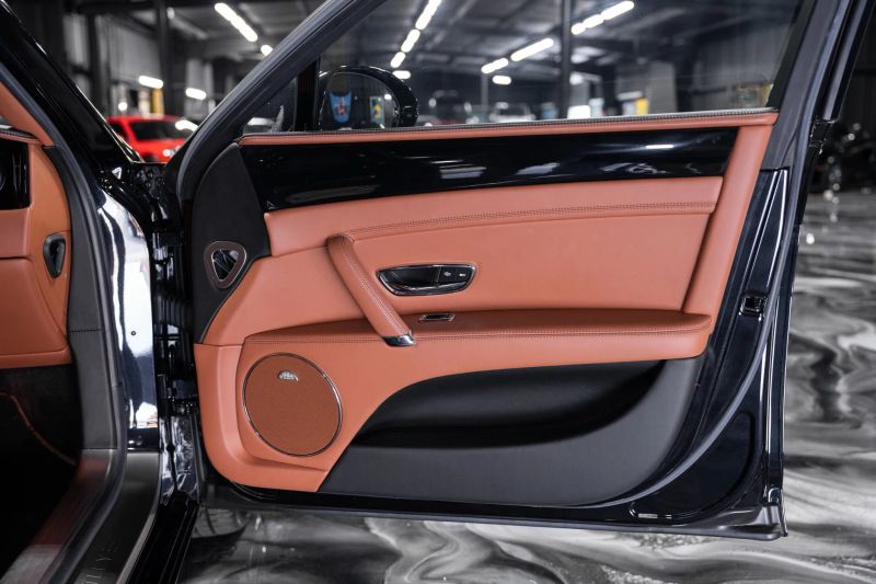 https://imagesdl.dealercenter.net/800/600/202508-b5c8d0101c384bb2b096da01264c4209.jpg