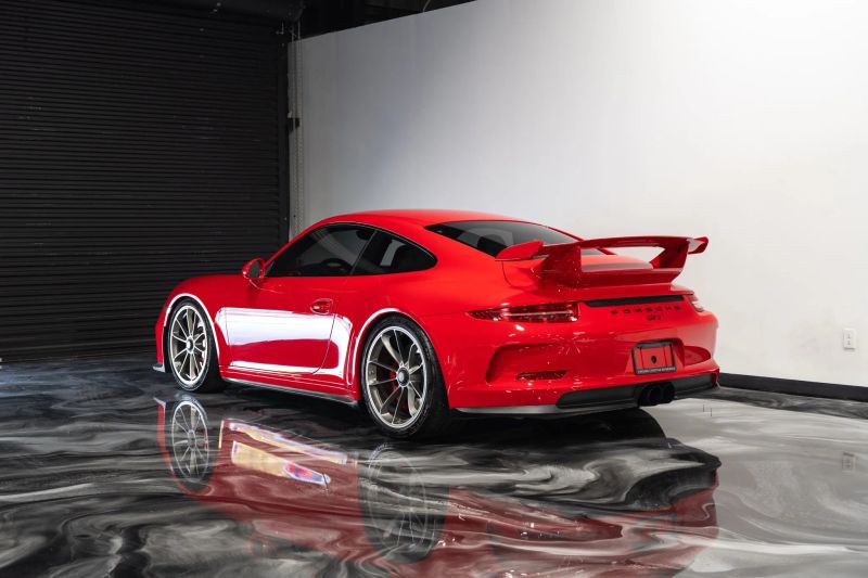 https://imagesdl.dealercenter.net/800/600/202508-c46ac568cc5f4615bb88c3dafa89028c.jpg