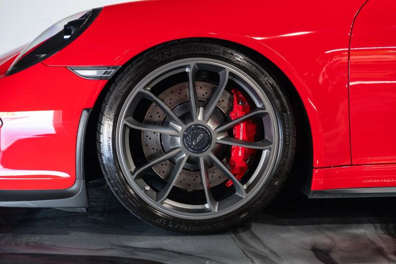 https://imagesdl.dealercenter.net/800/600/202508-c92b42816e964a1d9fba4881ee73484f.jpg