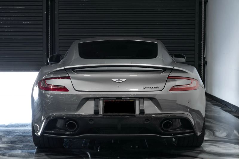 https://imagesdl.dealercenter.net/800/600/202508-ca6d21e019f8461682c1210cd5bfa7c4.jpg