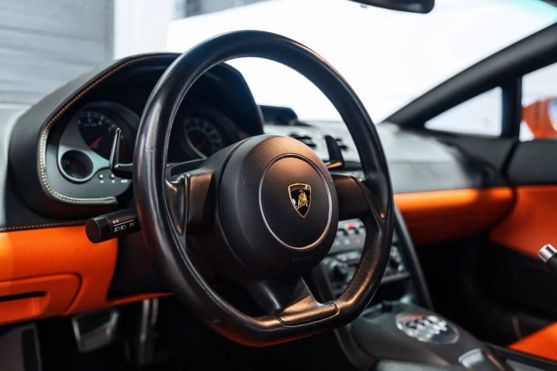 https://imagesdl.dealercenter.net/800/600/202508-ce32363268a247619dfbe1a2adfe5429.jpg