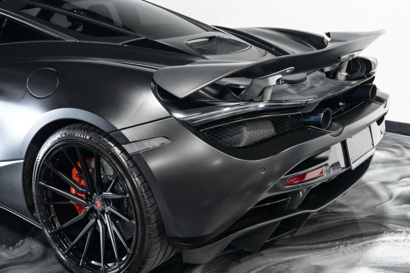 https://imagesdl.dealercenter.net/800/600/202508-d0546166589148fda353b1b663ef6d34.jpg