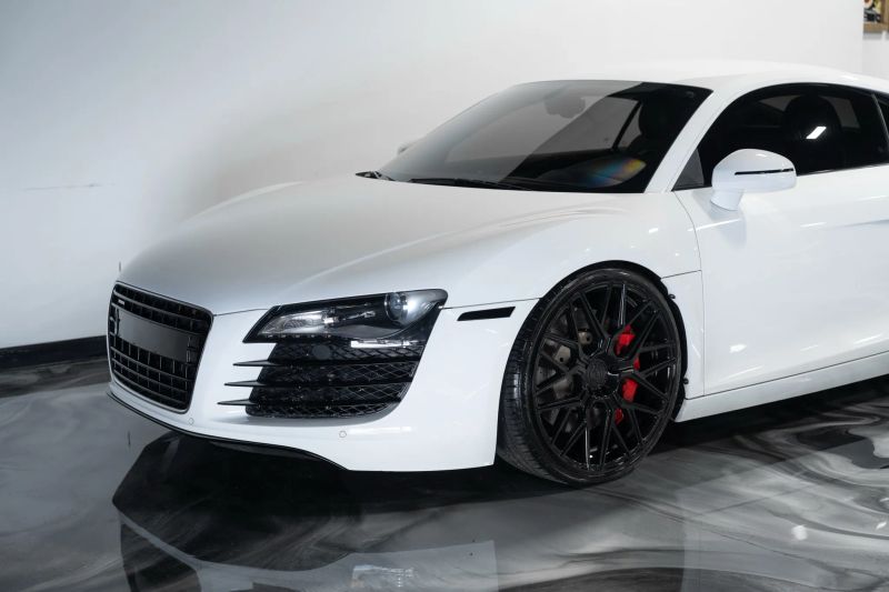 https://imagesdl.dealercenter.net/800/600/202508-d53efcbb5e4f41608611e2482114af99.jpg