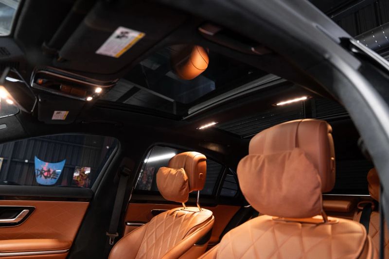 https://imagesdl.dealercenter.net/800/600/202508-d54186f1df844919baca351de7fca701.jpg