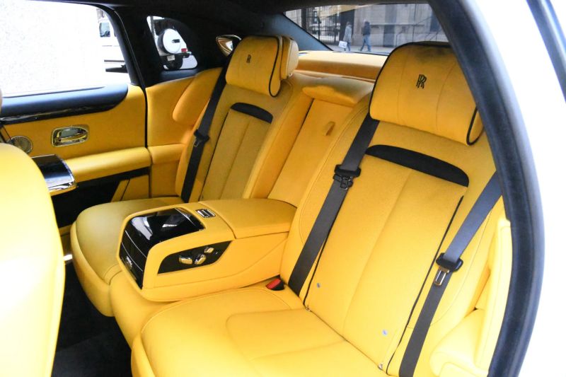https://imagesdl.dealercenter.net/800/600/202508-d60be00d7f134caeb64806fe896796a8.jpg