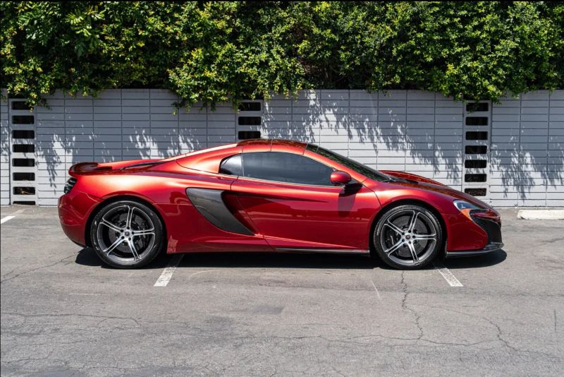 https://imagesdl.dealercenter.net/800/600/202508-d9c744ae967a45518053d09551276762.jpg