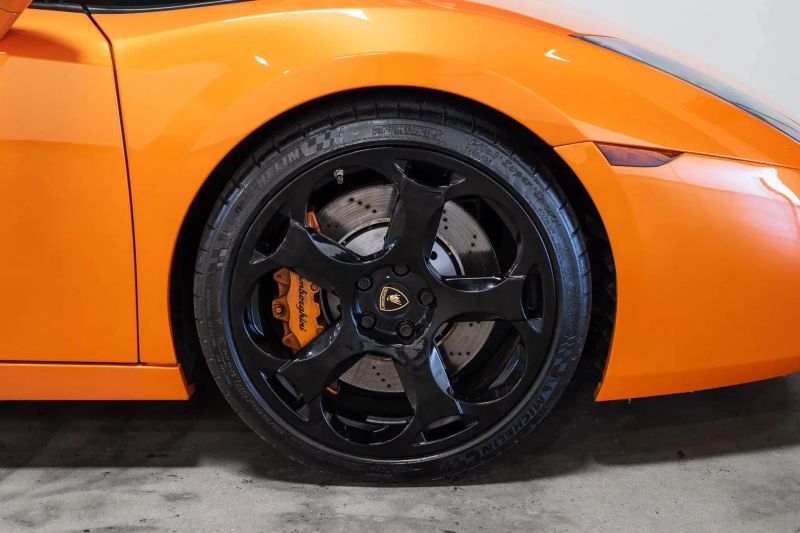 https://imagesdl.dealercenter.net/800/600/202508-da8cf1307ebc4d1f9eb68dbf74883d7c.jpg