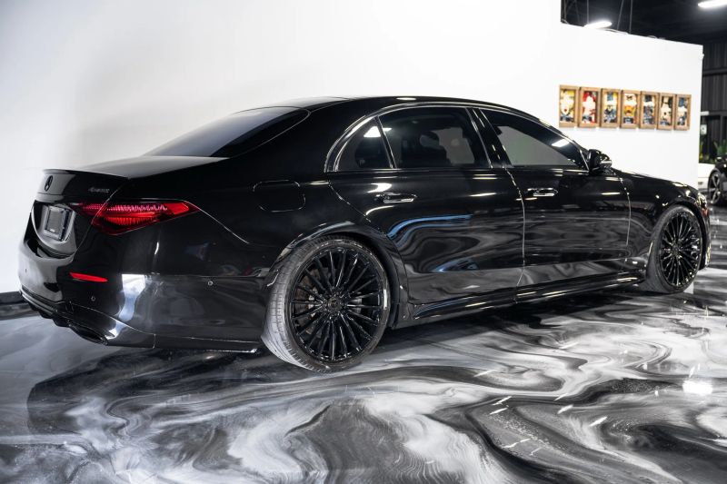 https://imagesdl.dealercenter.net/800/600/202508-de24f269ea614a3b854964650f846cb3.jpg