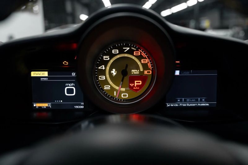 https://imagesdl.dealercenter.net/800/600/202508-eab8f82a0cb14a01acfb90f1f268c9ff.jpg