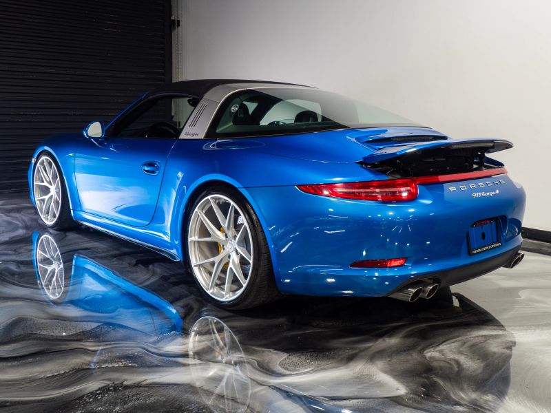 https://imagesdl.dealercenter.net/800/600/202508-f19b67849ba64c368a815f61dc42fc4c.jpg