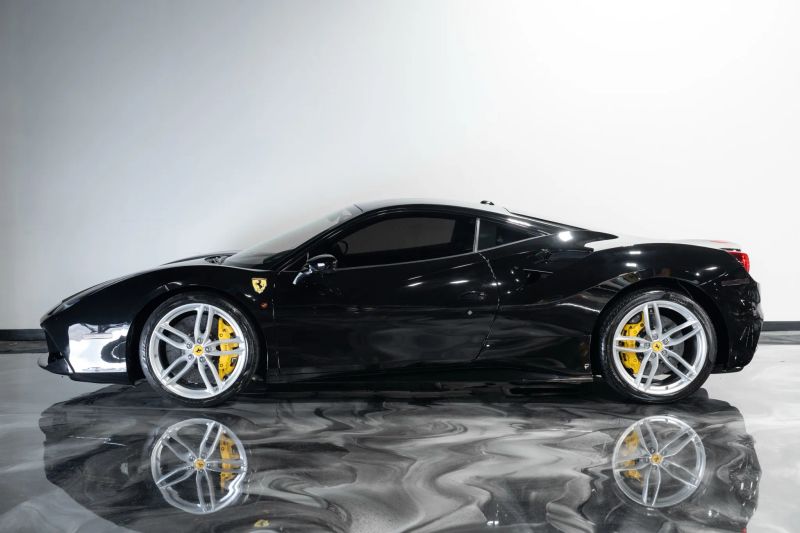 https://imagesdl.dealercenter.net/800/600/202508-f260035d903243bc8653b92dc1a0da74.jpg