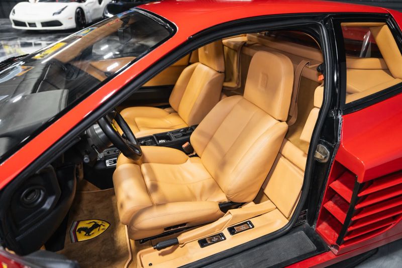 https://imagesdl.dealercenter.net/800/600/202508-f581881236ae4643acdc9a38b285db4d.jpg