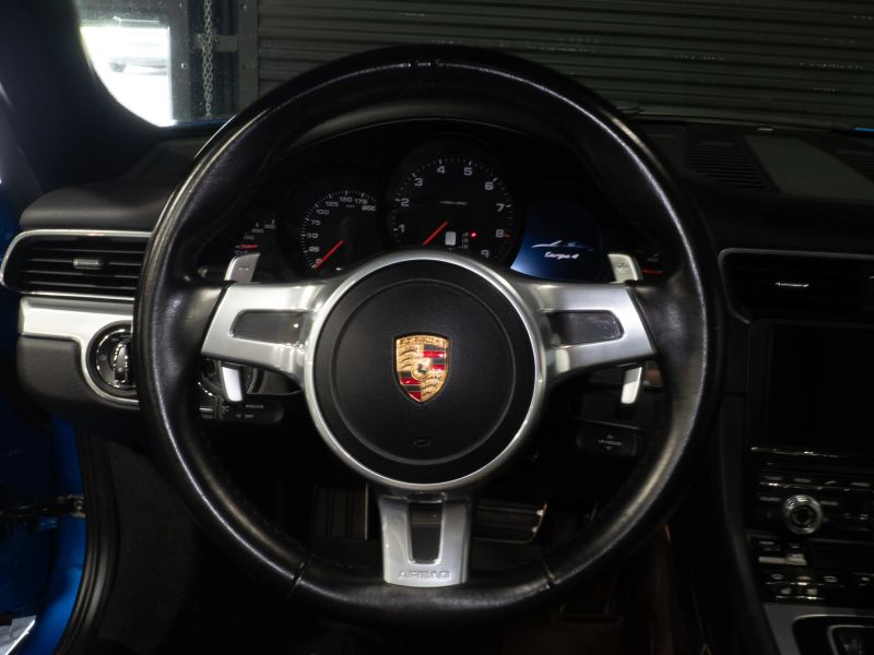 https://imagesdl.dealercenter.net/800/600/202508-fdbcb69d7bfa41f3847552d58c01e04d.jpg