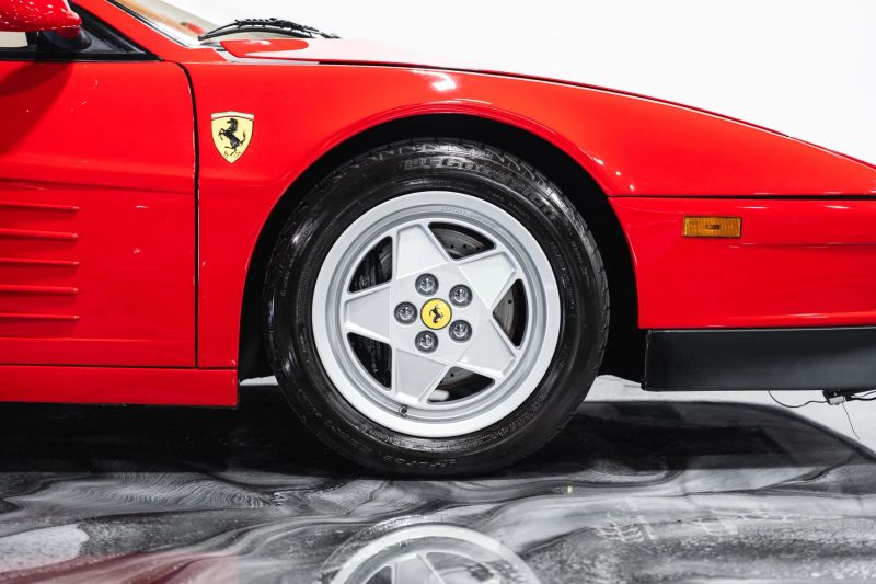 https://imagesdl.dealercenter.net/800/600/202508-ff70ec8128d24b4fbcbe3c3057aa15f1.jpg