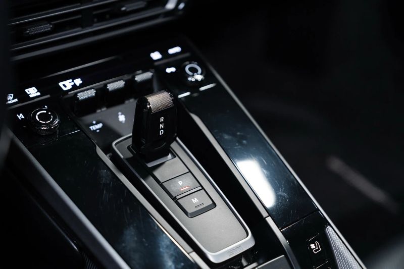 https://imagesdl.dealercenter.net/800/600/202509-0167138e5ba6493dbd18dc0cb34a6d7b.jpg