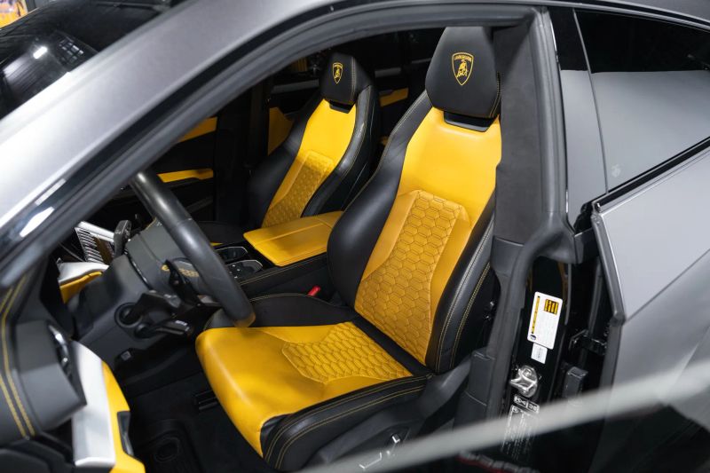 https://imagesdl.dealercenter.net/800/600/202509-074319294e694c6b81812d036a3eaaea.jpg