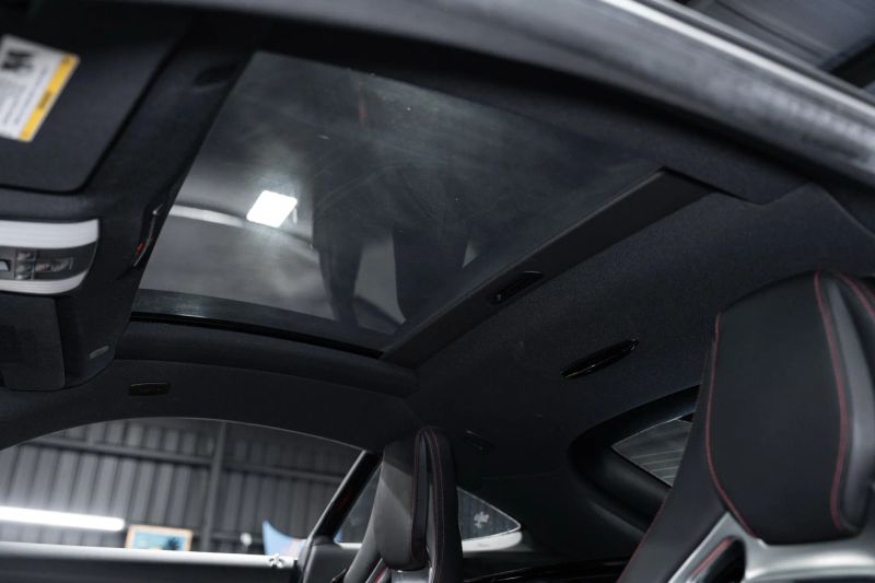https://imagesdl.dealercenter.net/800/600/202509-0de767dee0544bc2afa74ec858d3aff2.jpg