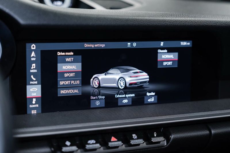 https://imagesdl.dealercenter.net/800/600/202509-1491b91e023c48679dfc7314dd17f1af.jpg