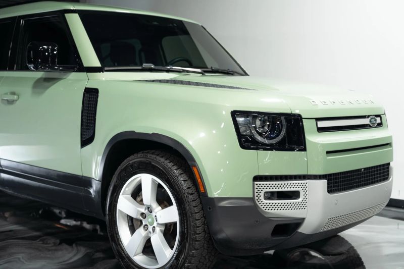 https://imagesdl.dealercenter.net/800/600/202509-1837476a84904e2ba23b6c4d46482fda.jpg