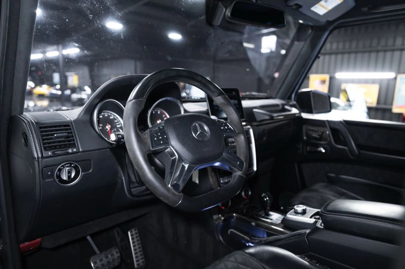 https://imagesdl.dealercenter.net/800/600/202509-1dcfd4ecdf594e7da86ee0f254e37ccf.jpg