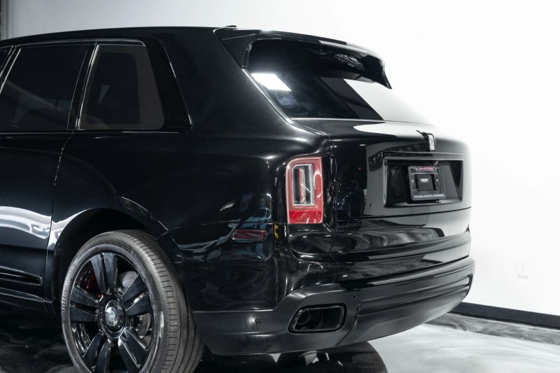 https://imagesdl.dealercenter.net/800/600/202509-1eafbe7dceb84a7c9746feaf5bfdecf0.jpg