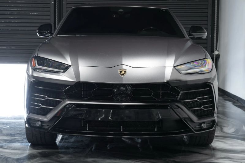 https://imagesdl.dealercenter.net/800/600/202509-29d5d88f3bb1491c858a64f8e46353e6.jpg