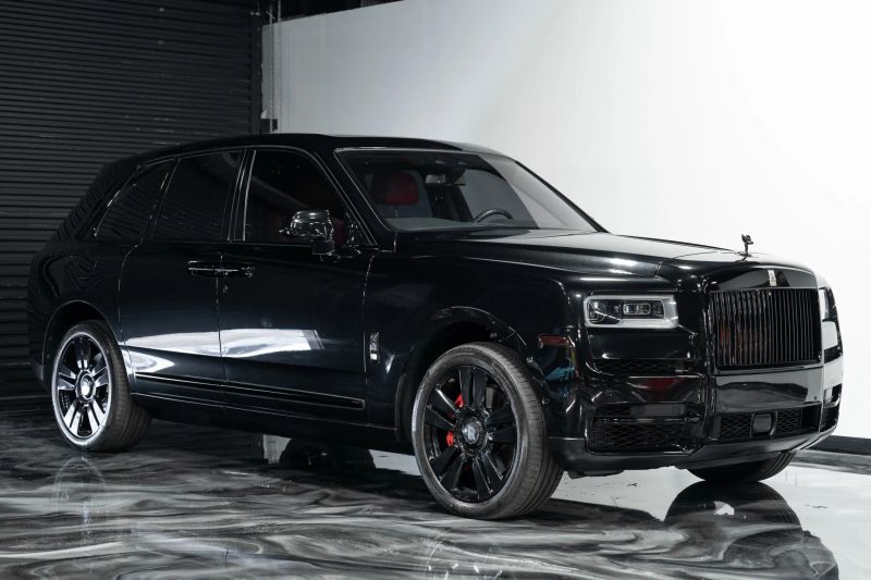 https://imagesdl.dealercenter.net/800/600/202509-319f8d68bf9a44938e933fc15e0bb618.jpg