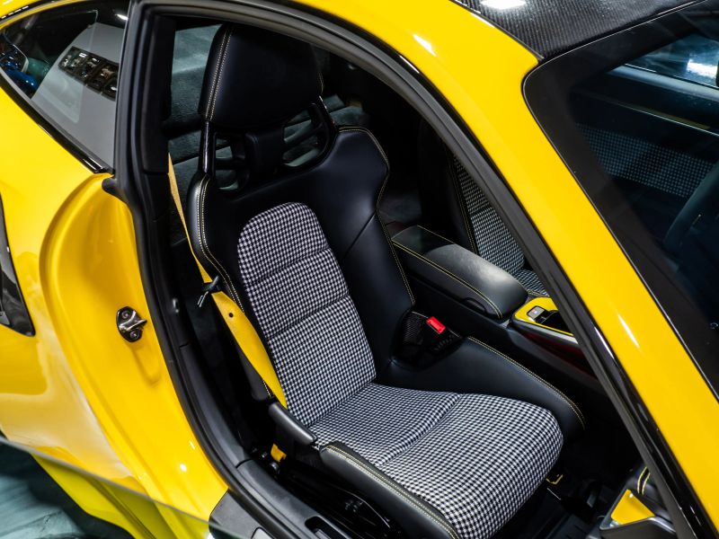 https://imagesdl.dealercenter.net/800/600/202509-39c13de35ad9433795f0b4982333e043.jpg