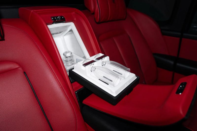 https://imagesdl.dealercenter.net/800/600/202509-4412c9df9fad4c29b8053b700532e3a9.jpg