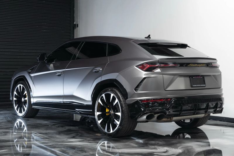https://imagesdl.dealercenter.net/800/600/202509-5ad0488b33f84cd0b05b11d2b3f5ad06.jpg