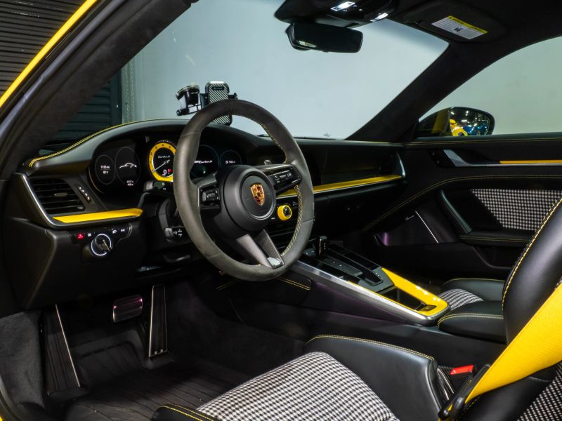 https://imagesdl.dealercenter.net/800/600/202509-7fd148cbbb124a5ebbf390a11c0a8cc7.jpg
