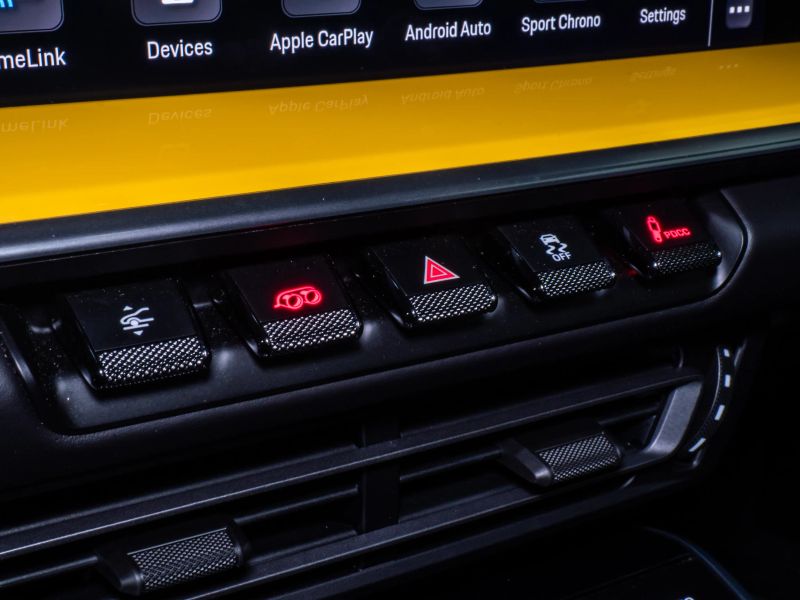 https://imagesdl.dealercenter.net/800/600/202509-85178e9e9ad9490fa10943a2c7227927.jpg