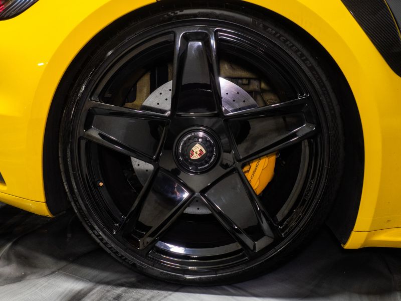 https://imagesdl.dealercenter.net/800/600/202509-87990226994b4dcc8f759e27c078b9b9.jpg