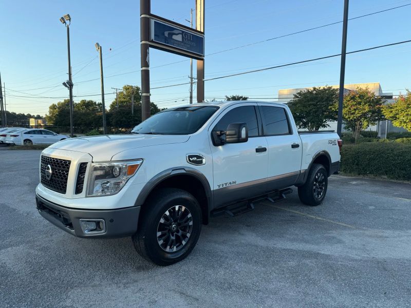 2017 Nissan Titan PRO-4X