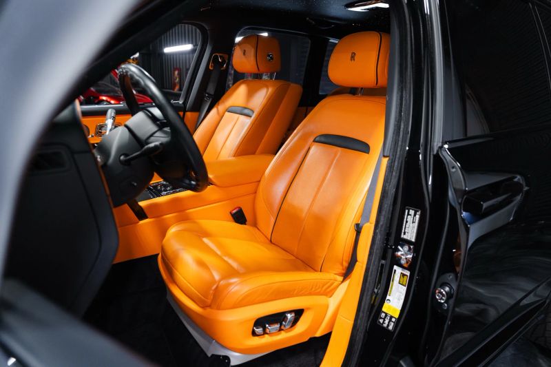 https://imagesdl.dealercenter.net/800/600/202509-97a59e15a7db4519afecd98c1c4af266.jpg