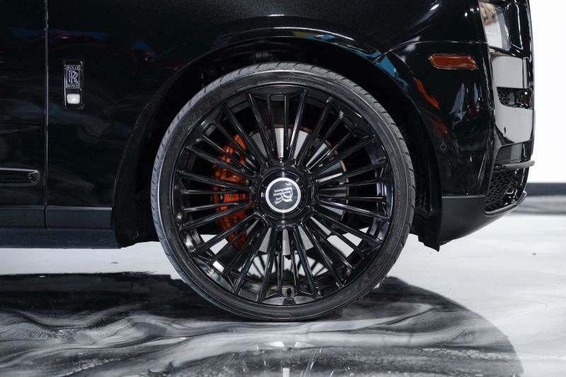 https://imagesdl.dealercenter.net/800/600/202509-a07dc4e041a840259c802a97d43af95b.jpg