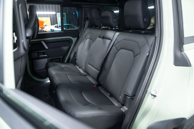 https://imagesdl.dealercenter.net/800/600/202509-a203c09d0e8b4f11b78ca2fe5cb8faf5.jpg