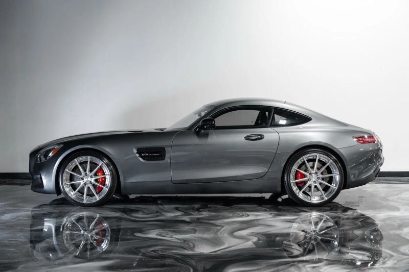 https://imagesdl.dealercenter.net/800/600/202509-a3b29b65755a4a16b2fa96b73040c5ae.jpg