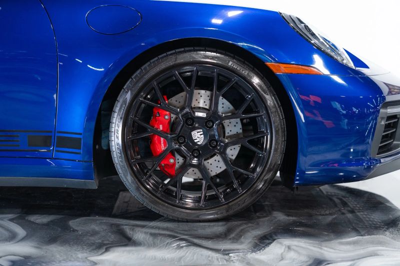 https://imagesdl.dealercenter.net/800/600/202509-accd6eacbc054ac4a4cfb6c30adde2e3.jpg