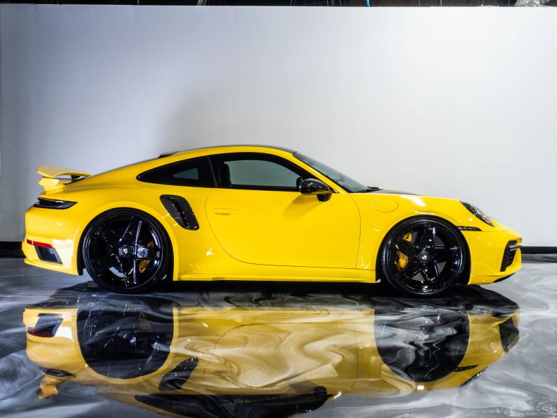 https://imagesdl.dealercenter.net/800/600/202509-b13de270fb70480a9f33583cf1527e8b.jpg