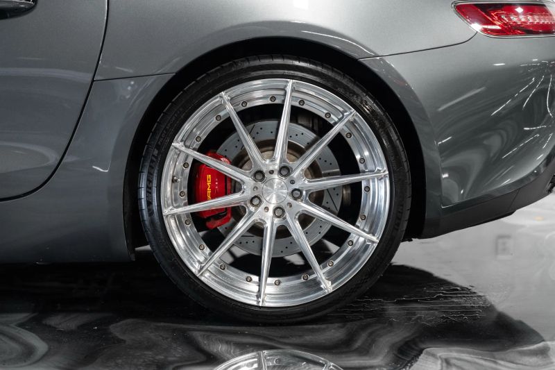 https://imagesdl.dealercenter.net/800/600/202509-b5a2b22f6c854b478d4e9322f26a6679.jpg