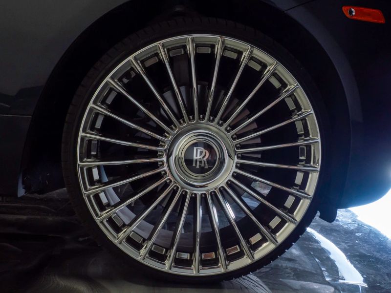 https://imagesdl.dealercenter.net/800/600/202509-ba6c4cde15734fa481d434c9be9afdca.jpg