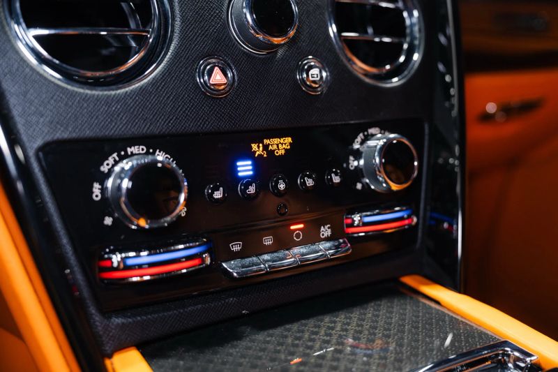 https://imagesdl.dealercenter.net/800/600/202509-c3135de702ac4633950b5948dfc49731.jpg