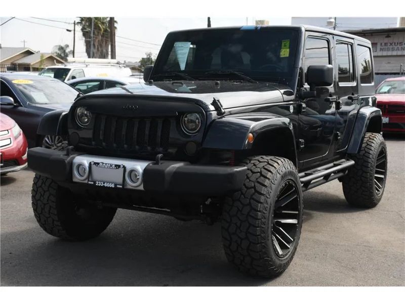 2011 Jeep Wrangler Unlimited Sahara