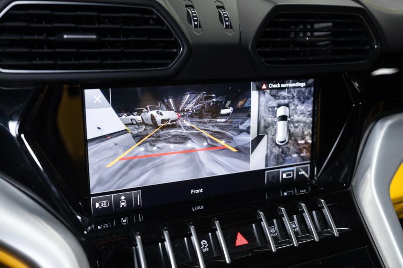 https://imagesdl.dealercenter.net/800/600/202509-d3ca82d91dbf48acbee1bf6e73399021.jpg