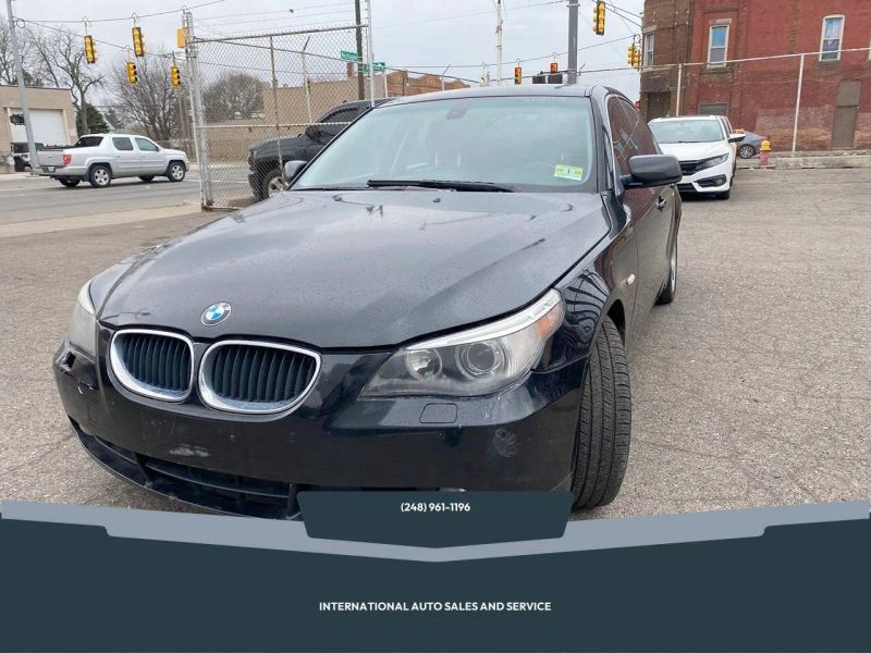 2004 BMW 5 Series 530i