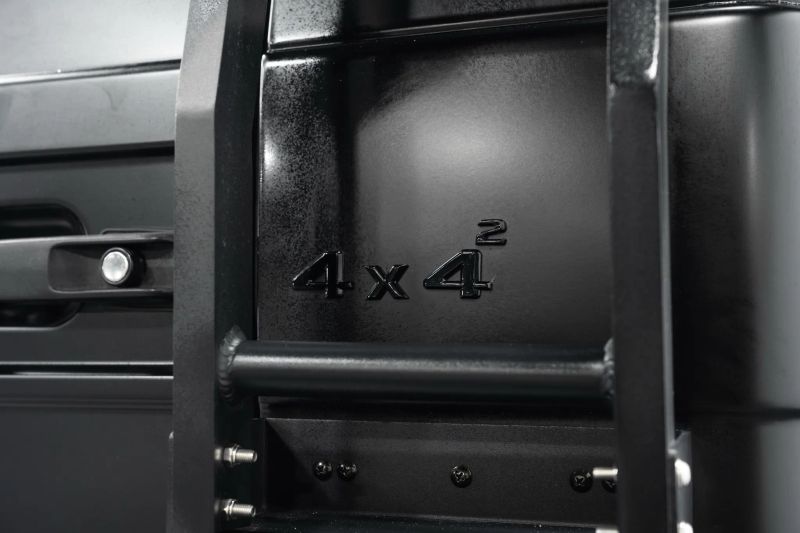 https://imagesdl.dealercenter.net/800/600/202509-f6ff09d0a50c4aba96b942722eeeff3e.jpg